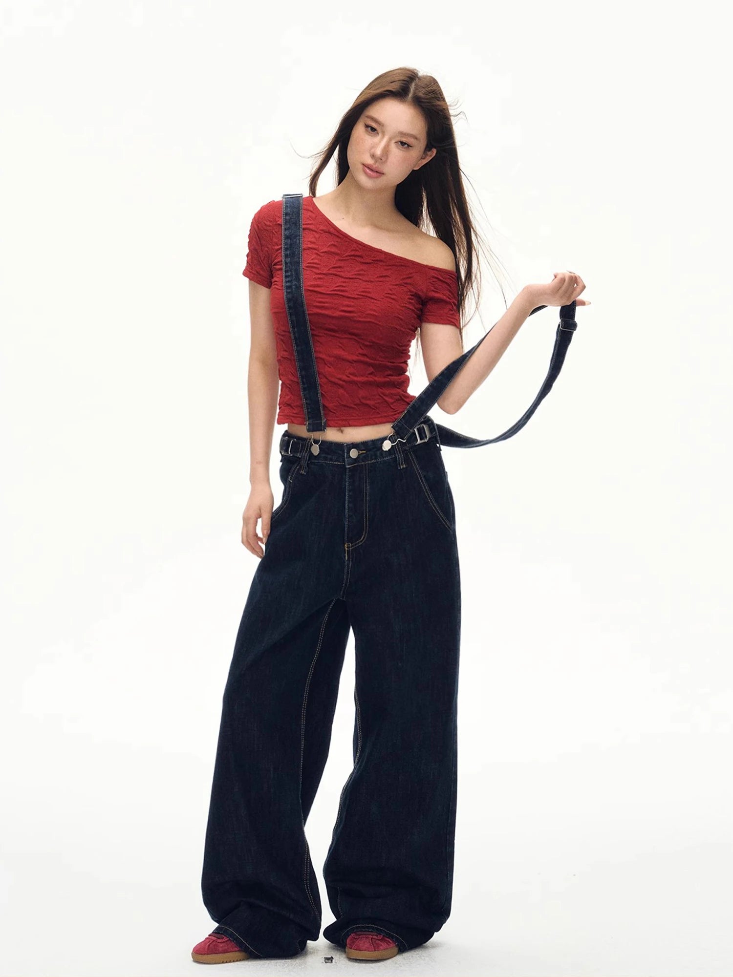 Sd0b7c485689146deafdc70234f36d096L